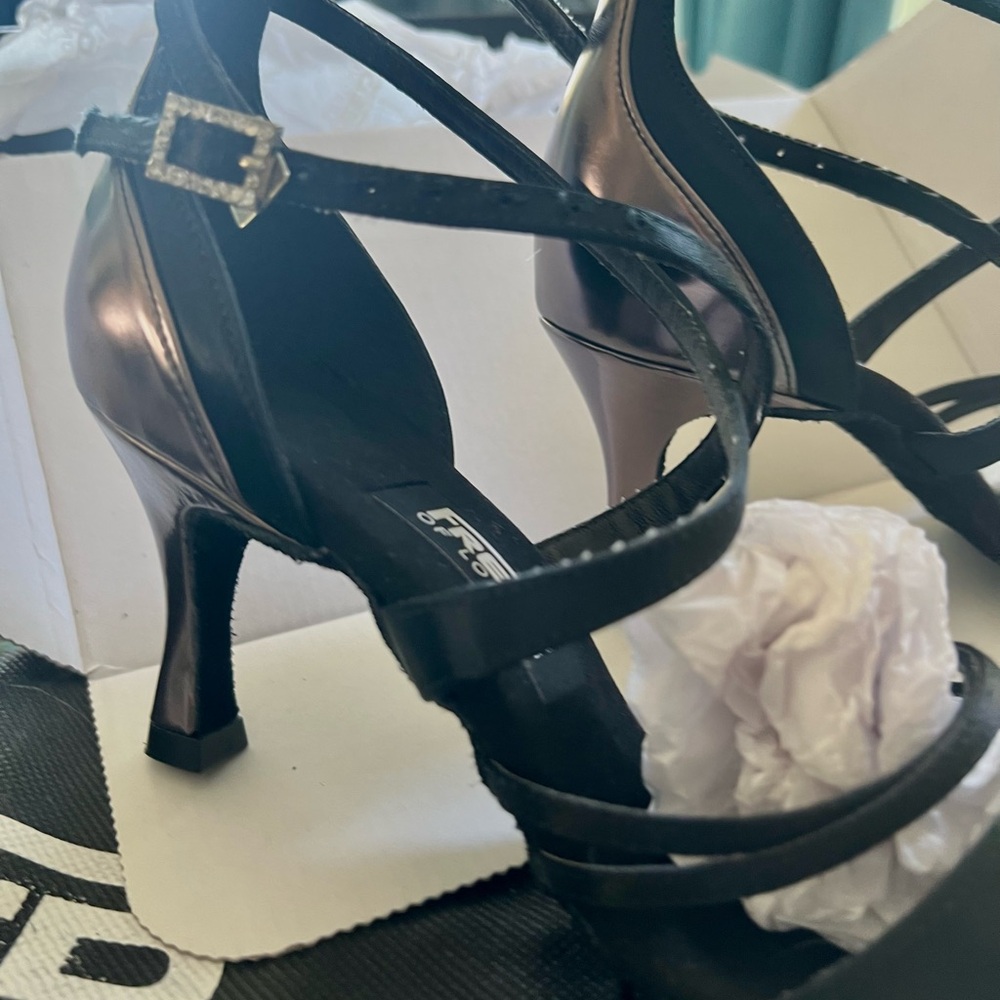 ballroom dance shoes